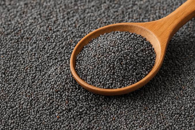 Laduu-Fruit and nut (gola)